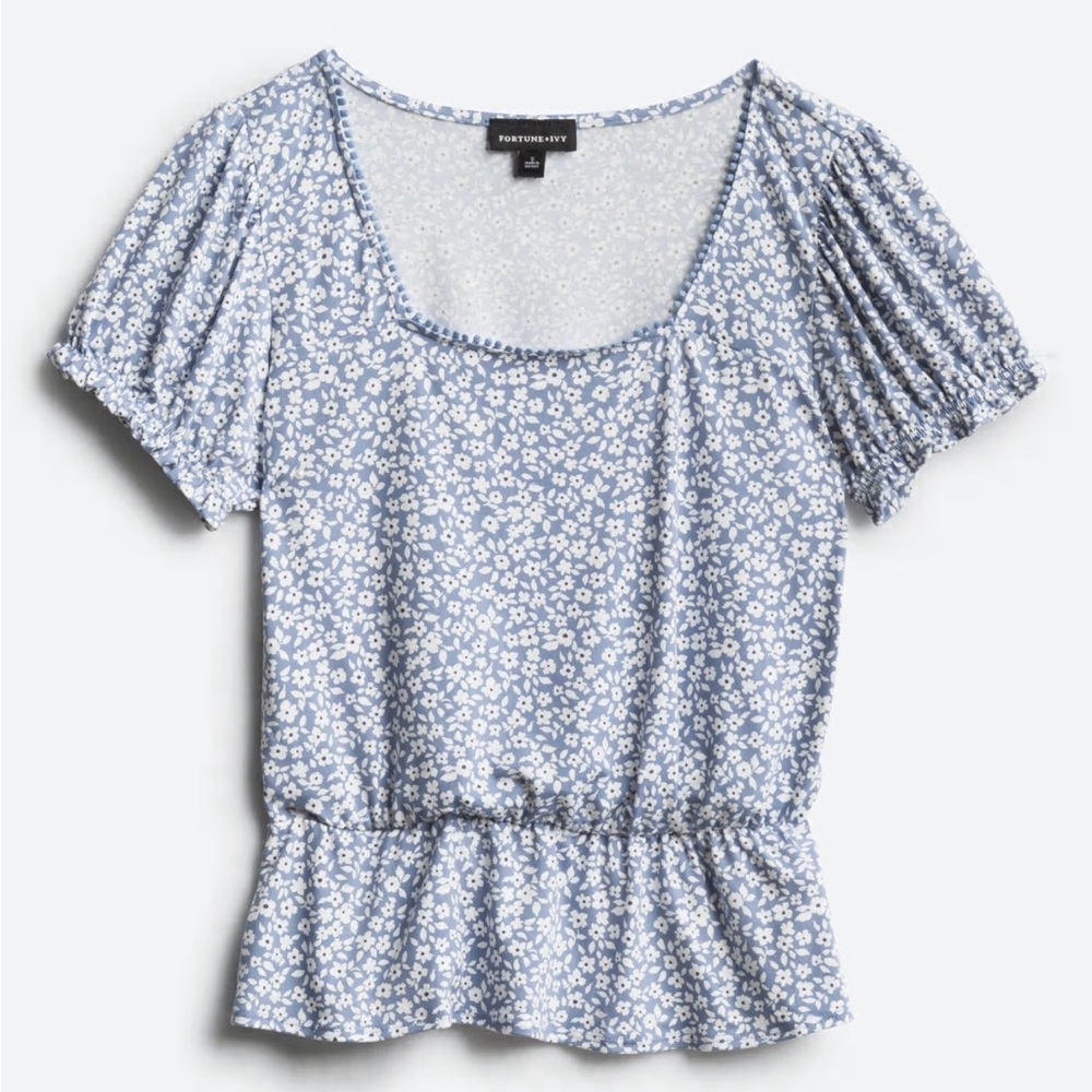Fortune & Ivy Lalette Cinched Waist Knit Top in Light Blue, Size Small